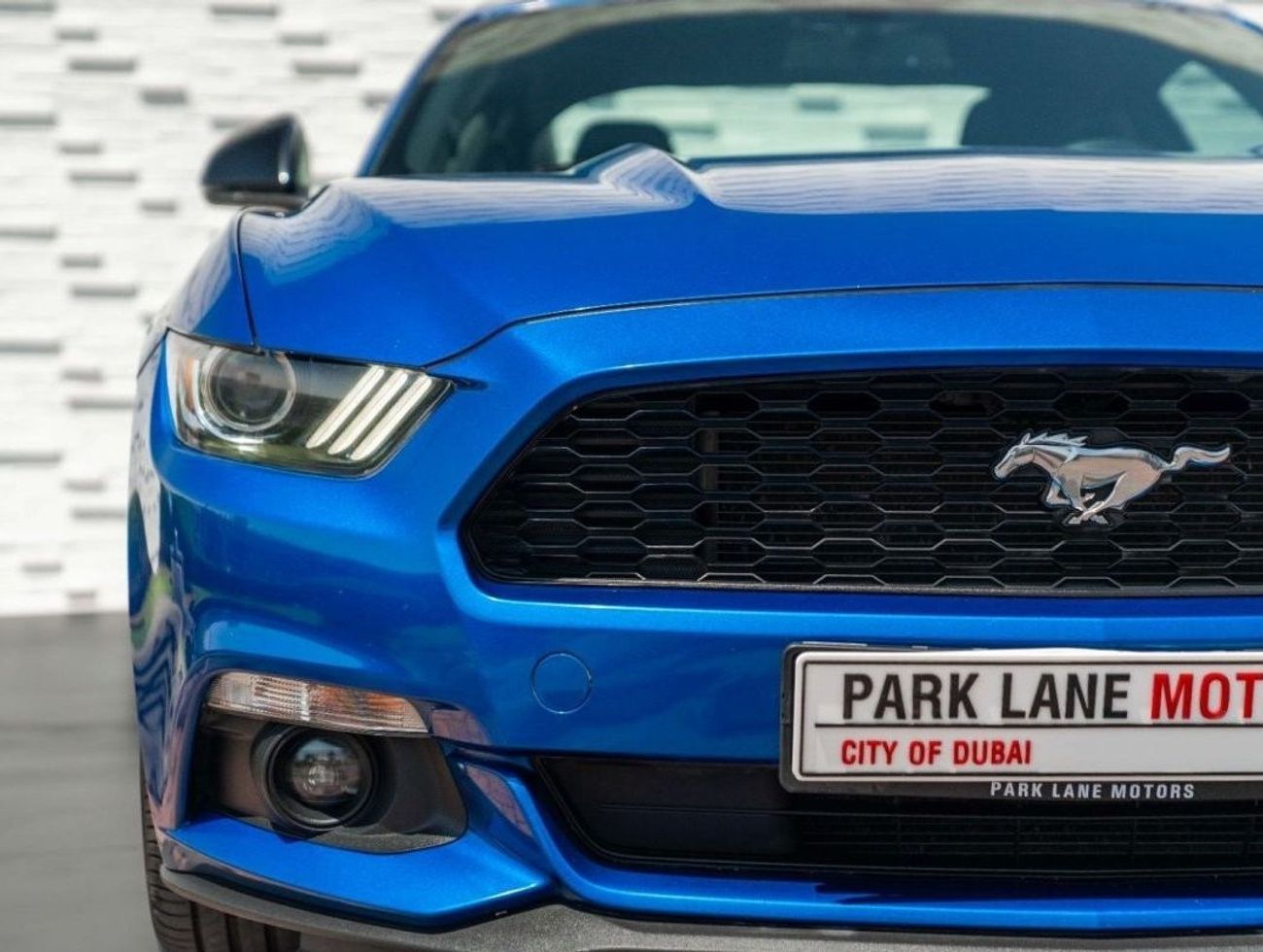 فورد موستانج AED 1,415 PM • MUSTANG V6 • LOW KM’S • FULL AL TAYER MOTORS FORD SERVICE HISTORY