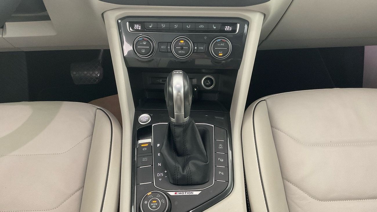 Volkswagen Tiguan SEL 2.0L SEL | Guaranteed Warranty | 0 Down Payment