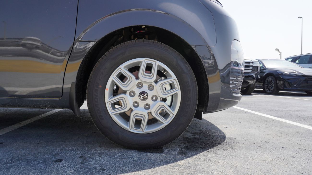 Hyundai Staria 3.5 L V6