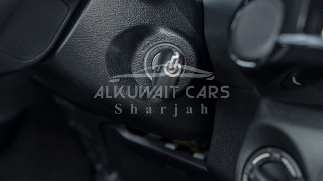 Toyota Hilux DC 2.4D MT 4X4 P.WINDOW MY2023 – WHITE