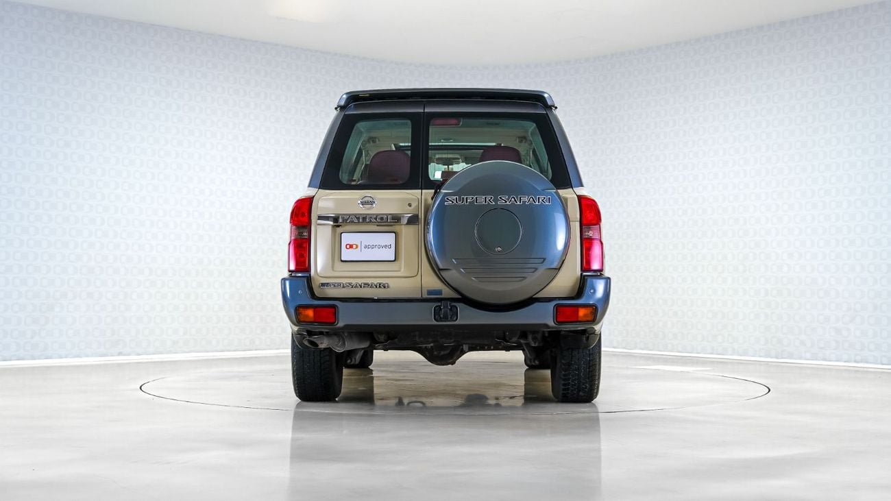 Nissan Patrol SUPER SAFARI