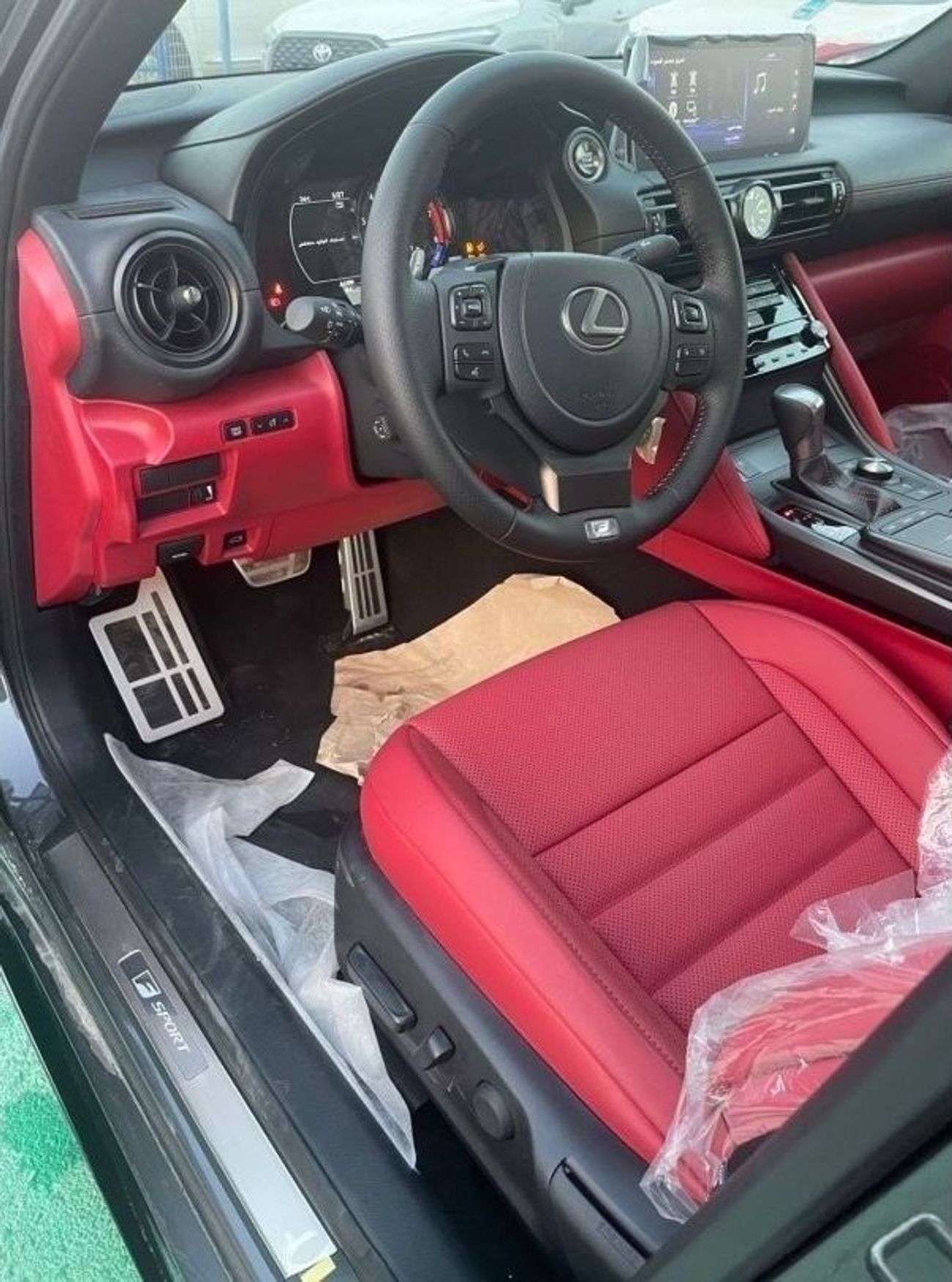 Lexus IS300 f- sport // IS 300 // MODEL 2025