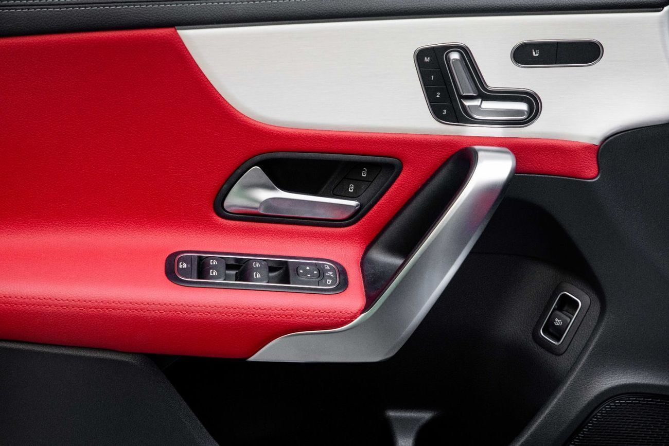 Mercedes-Benz A 35 AMG A35 AMG | 3,623 P.M | 0% Downpayment | Agency Warranty!