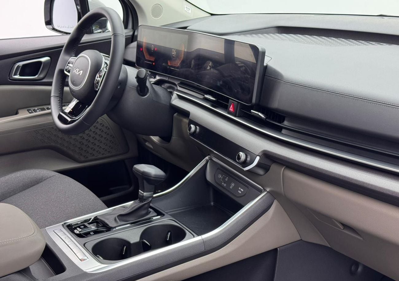 Kia Carnival 2026 Kia Carnival, Kia Warranty+Service Contract, GCC