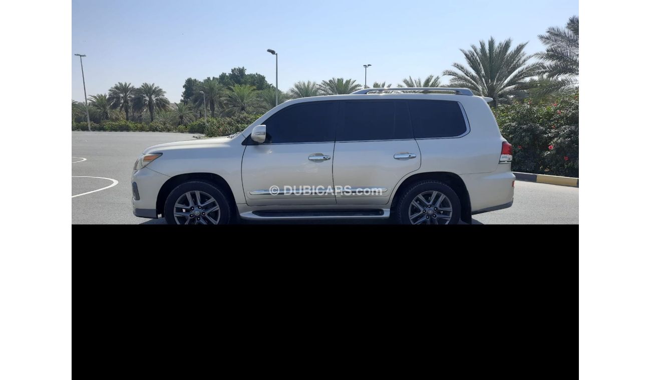 Lexus LX 570 Sport Platinum Lexus LX570 model 2015 Excellent Condition