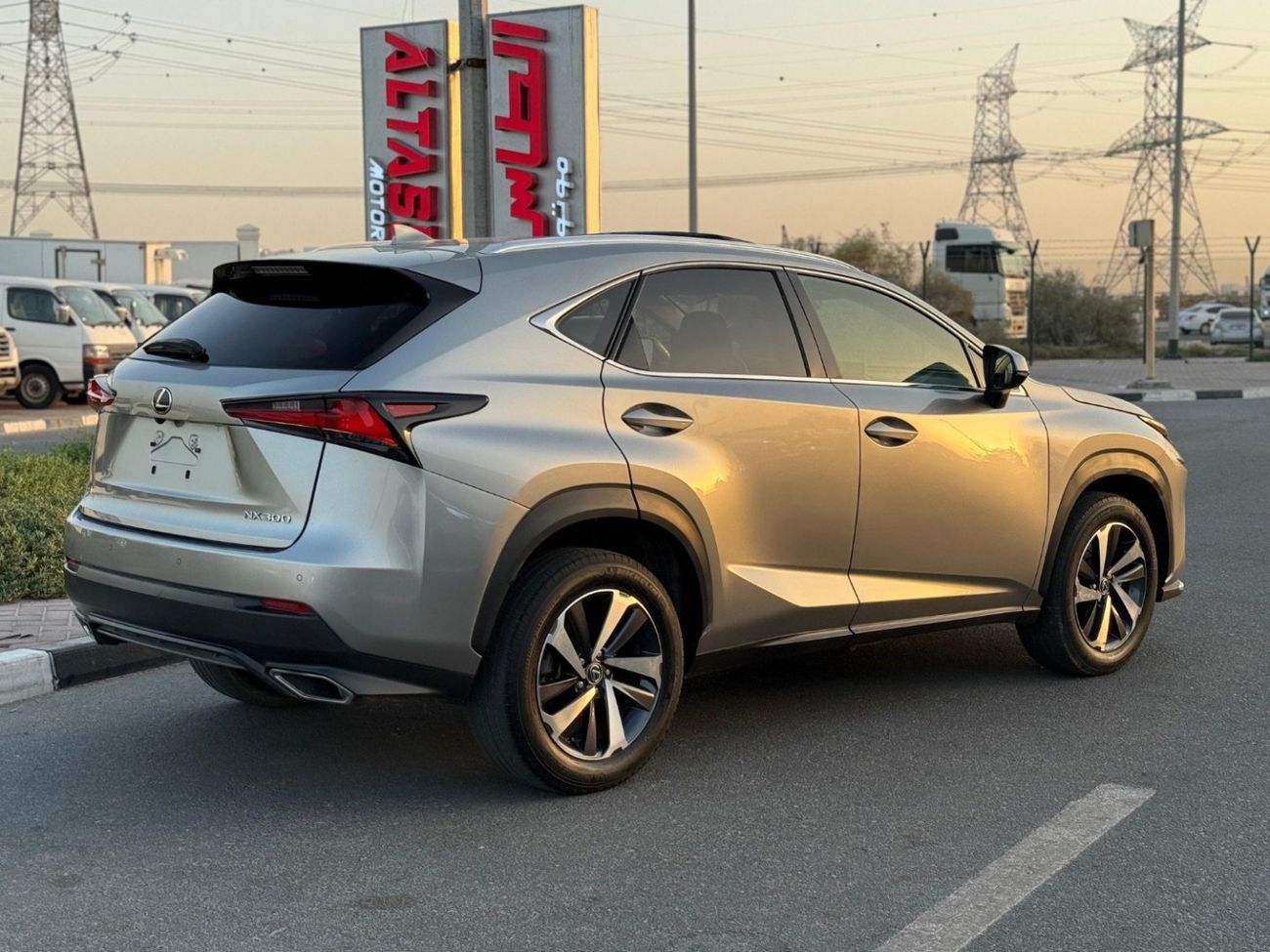 Lexus NX300 Premium 360 camera Full Option