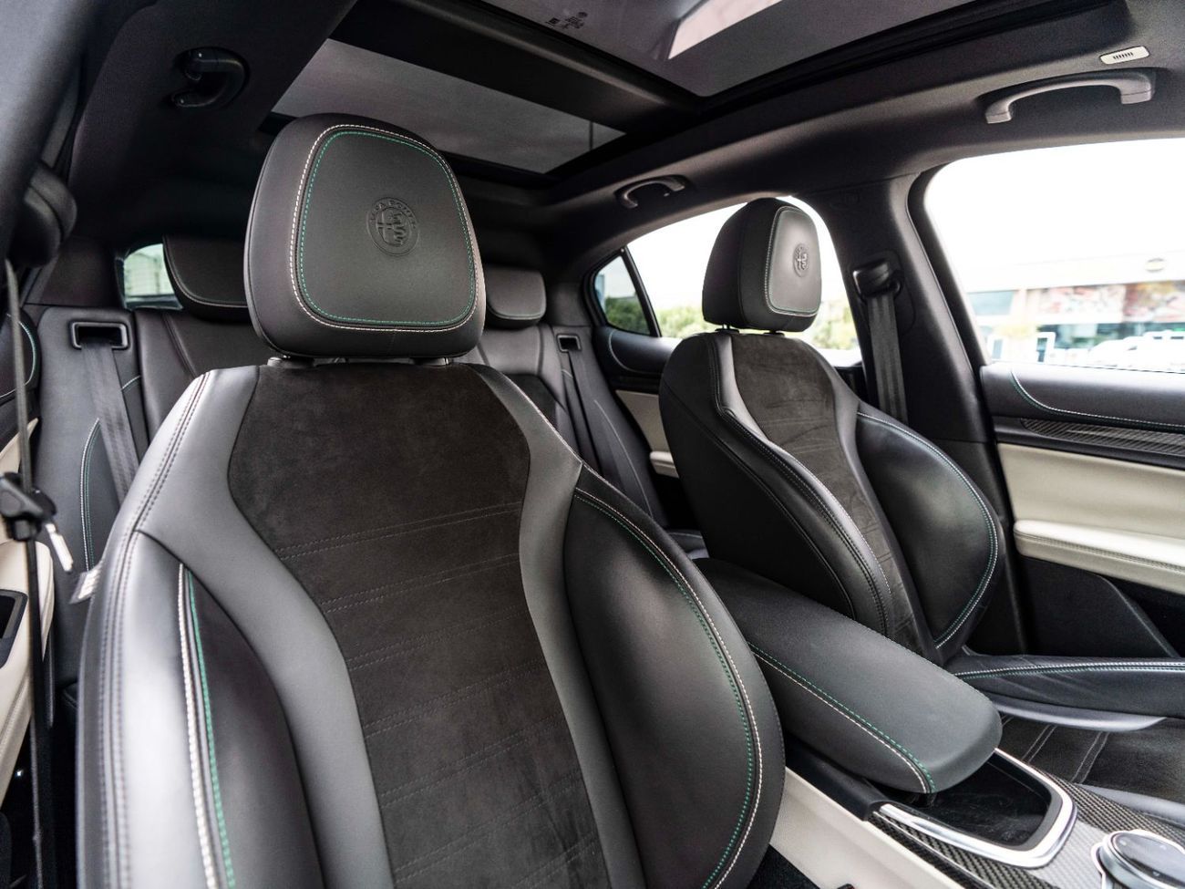 ألفا روميو ستيلفيو Quadrifoglio 2.9L (503 HP)