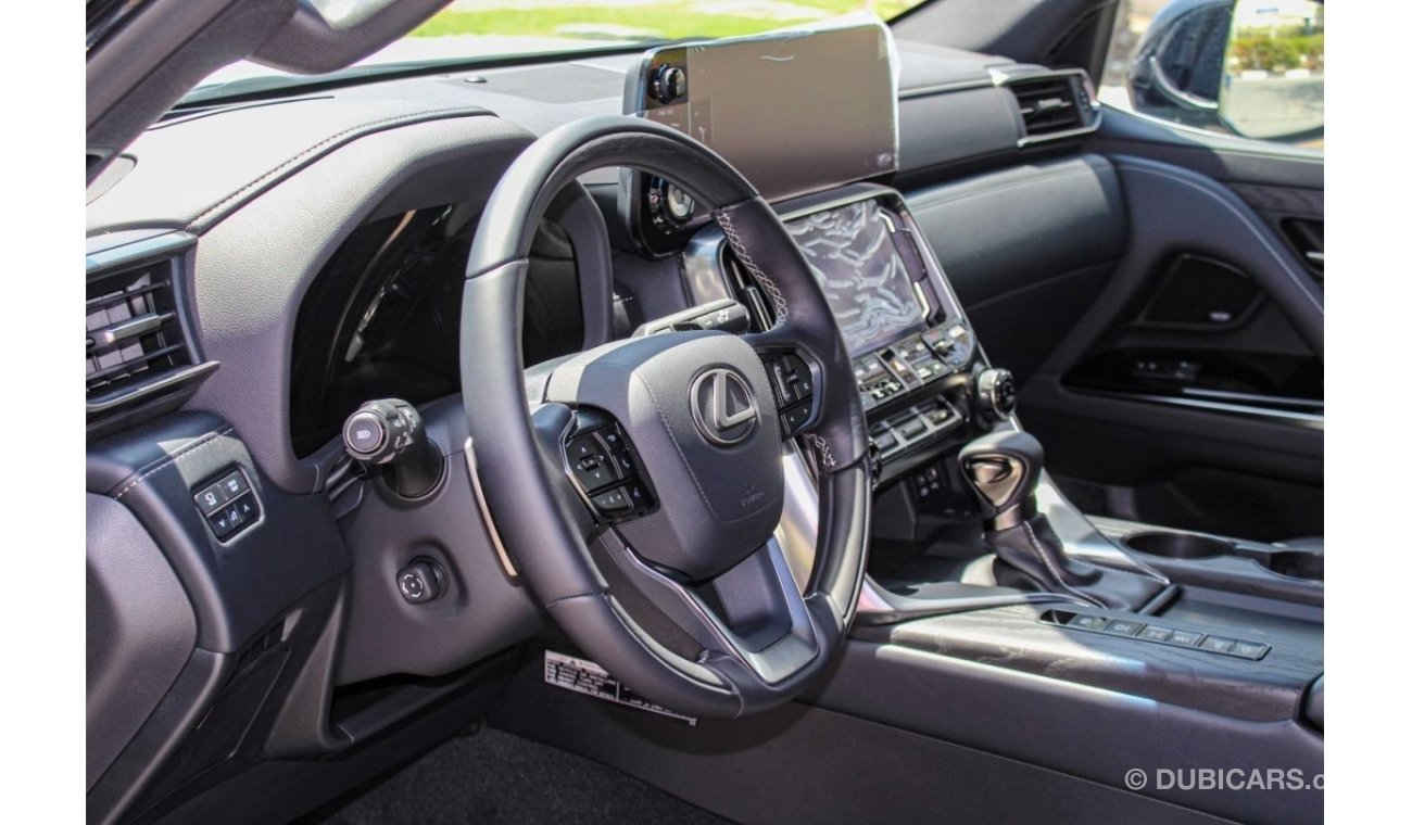 Lexus LX 600 LEXUS LX600 SIGNATURE GCC