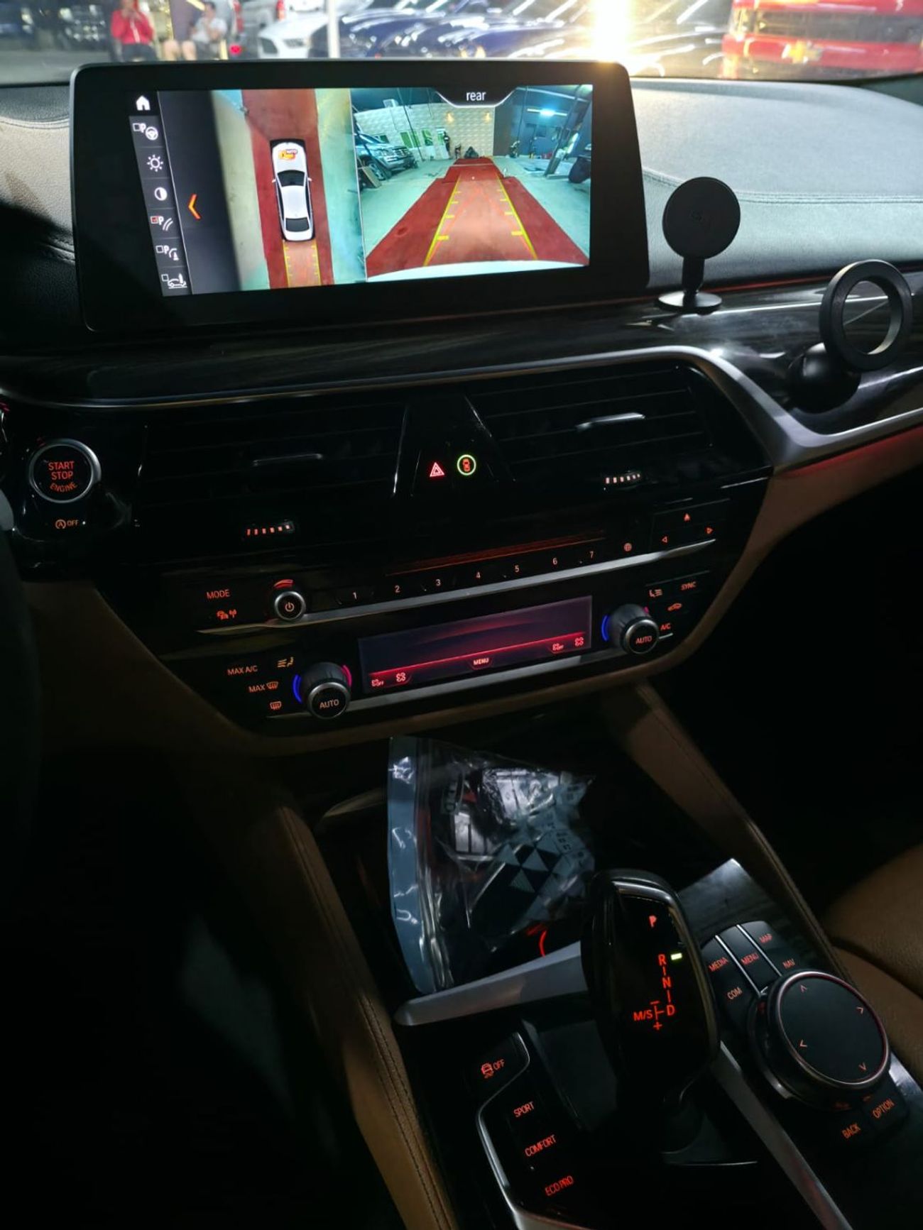 BMW 540i Luxury 3.0L