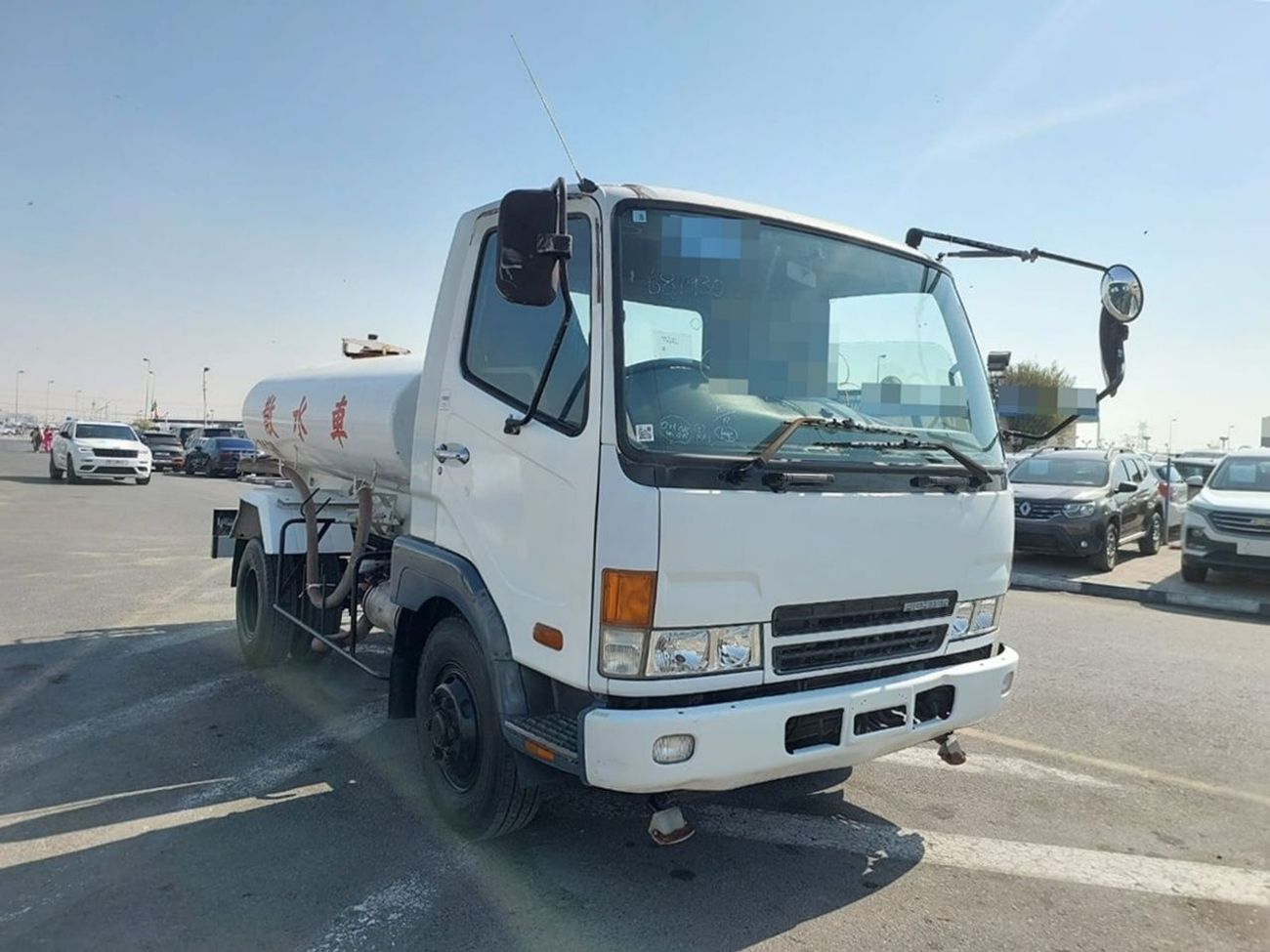 ميتسوبيشي فايتر MITSUBISHI FIGHTER WATER TANKER TRUCK RHD 2001 MODEL 8.2 L DIESEL MANUAL(PM50931)