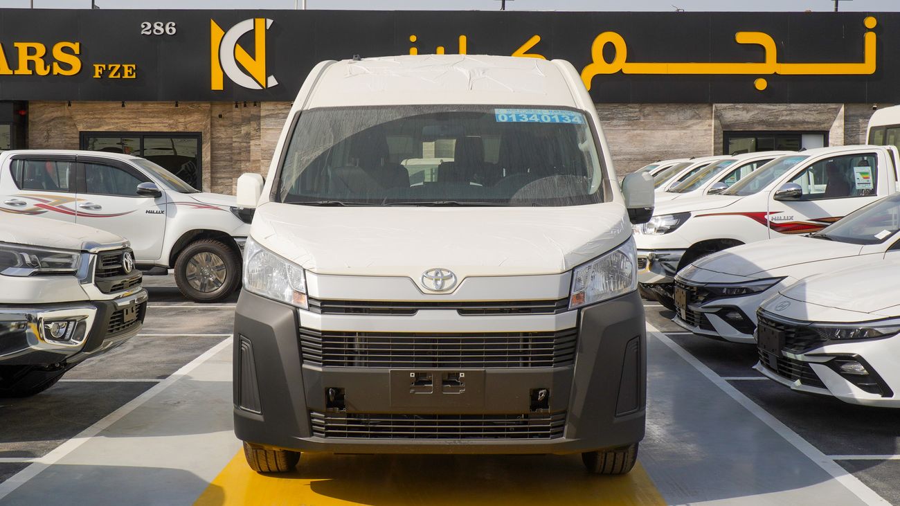 Toyota Hiace 3.5L V6 A/T