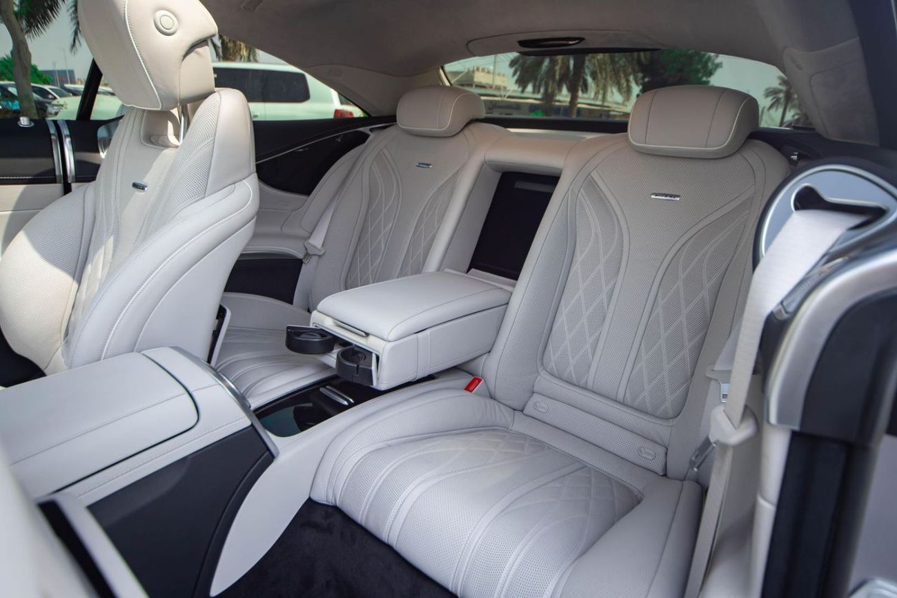 Mercedes-Benz S 63 AMG Coupe Mercedes-Benz S-Class S 63 4Matic