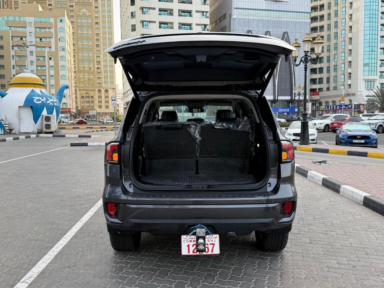 Ford Everest Sport 2.L Bi-Turbo Right Hand Drive