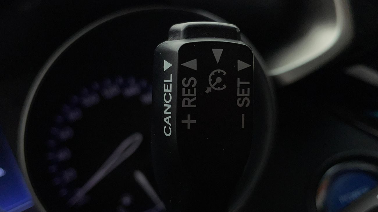 تويوتا CHR VX 1.8 | بدون دفعة مقدمة | اختبار القيادة في المنزل