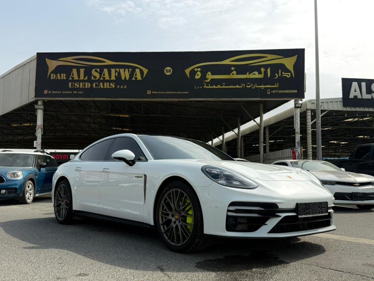 بورش باناميرا Turbo S E-Hybrid Sport Turismo 4.0L (680 HP) RWD