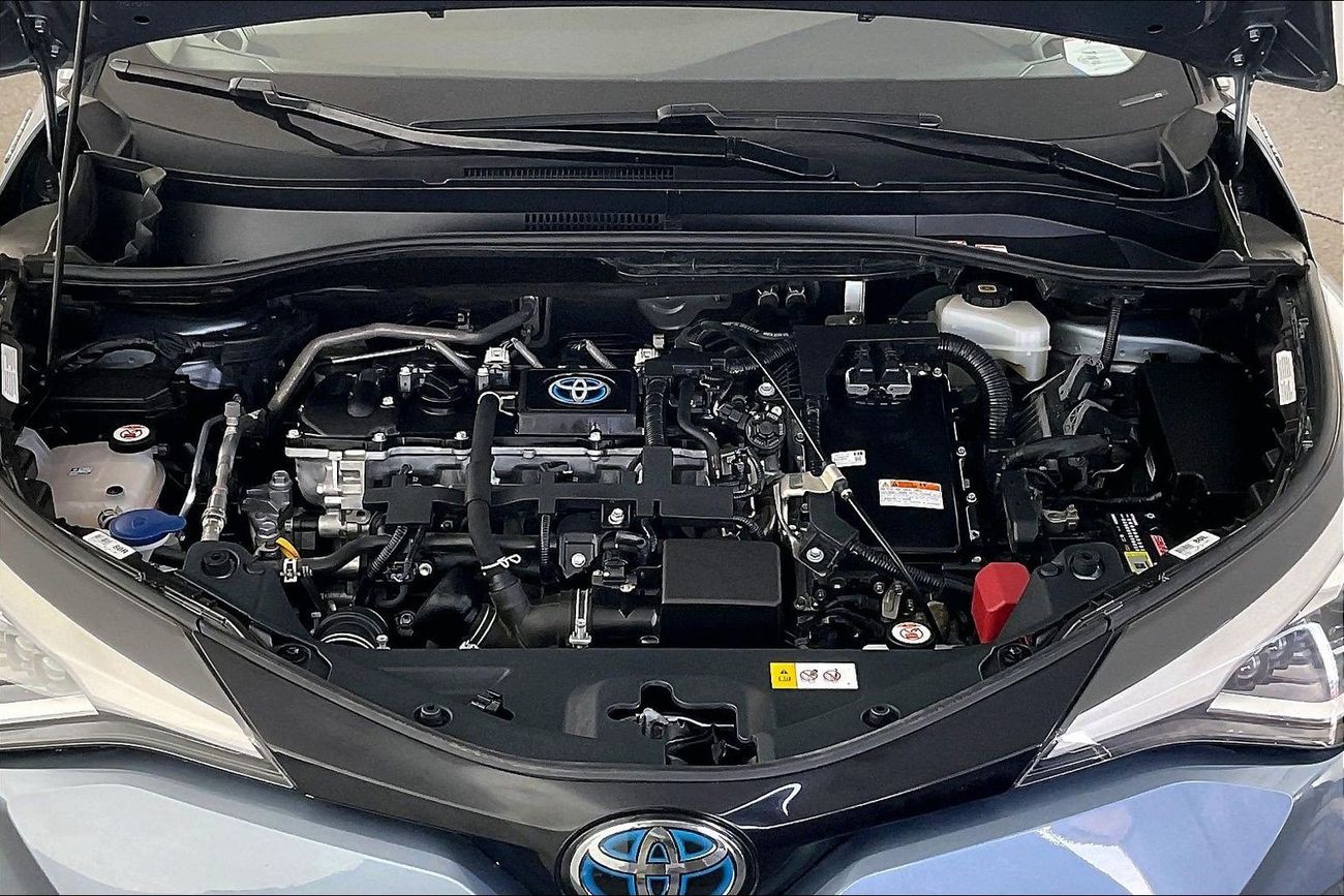 تويوتا CHR VX | National Day Celebration | شامل الضمان | 0 ﺪﻔﻋﺓ ﺃﻮﻟﻯ