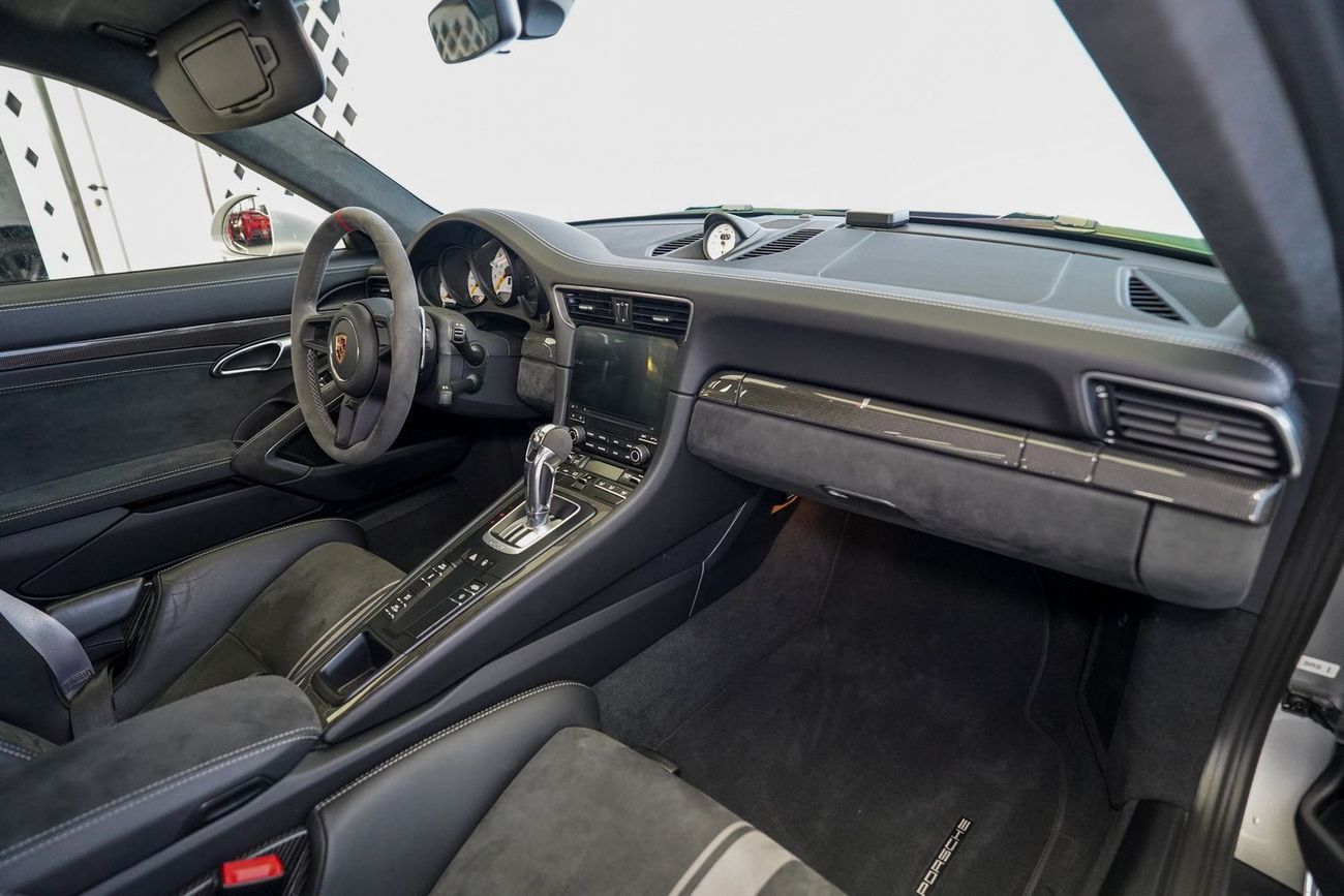 بورش 911 GT3 3.8L (475 HP) Convertible