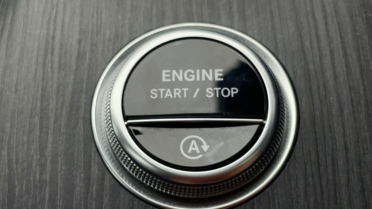 Mercedes-Benz C 200 AMG PREMIUM 2 | Zero Down Payment | Home Test Drive