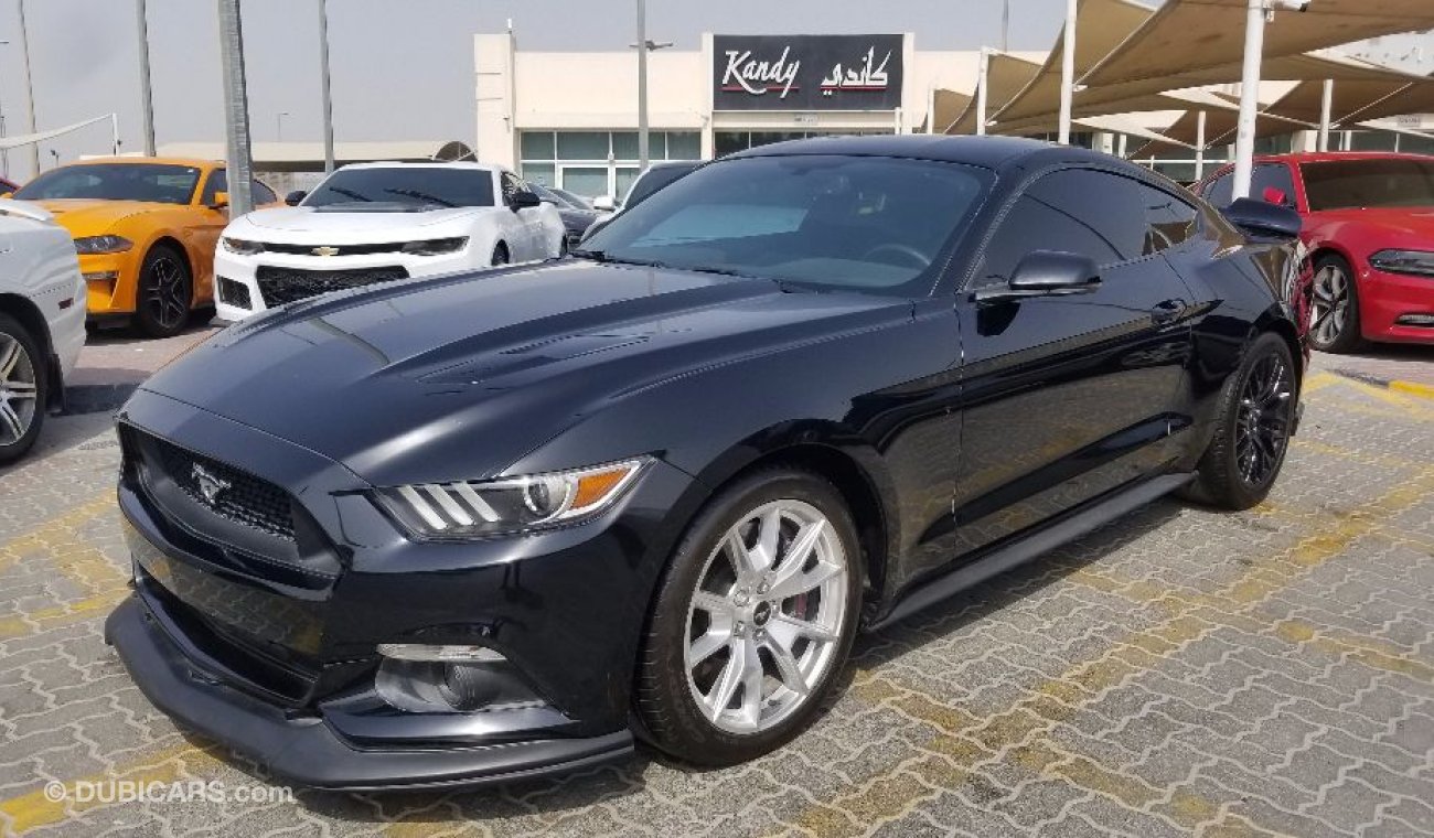 فورد موستانج V8 / PERFORMANCE PACKAGE / FULL OPTION /EXCELLENT CONDITION