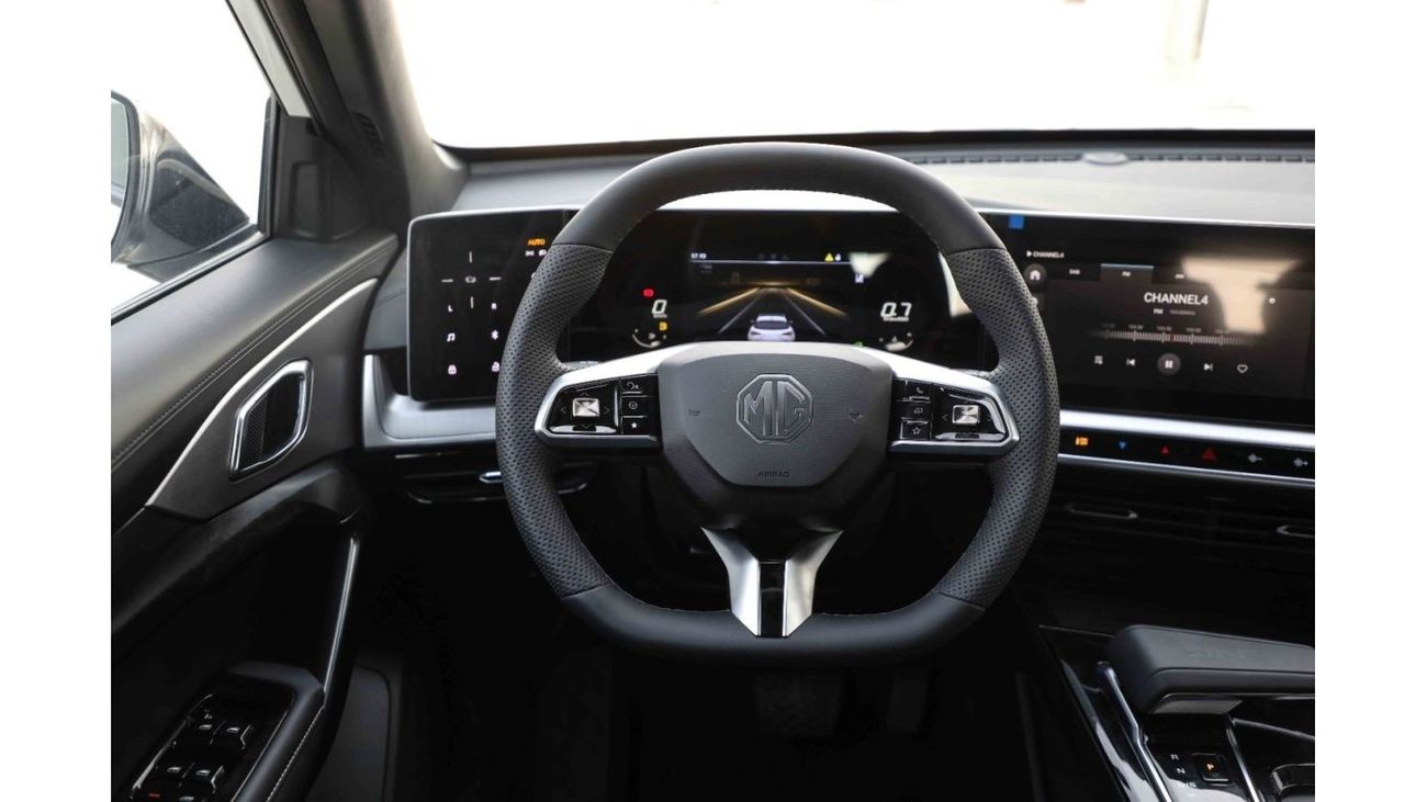 MG 1 2024 MG1 1.5 CVT LUXURY - White & Black inside Black teche | Export Only