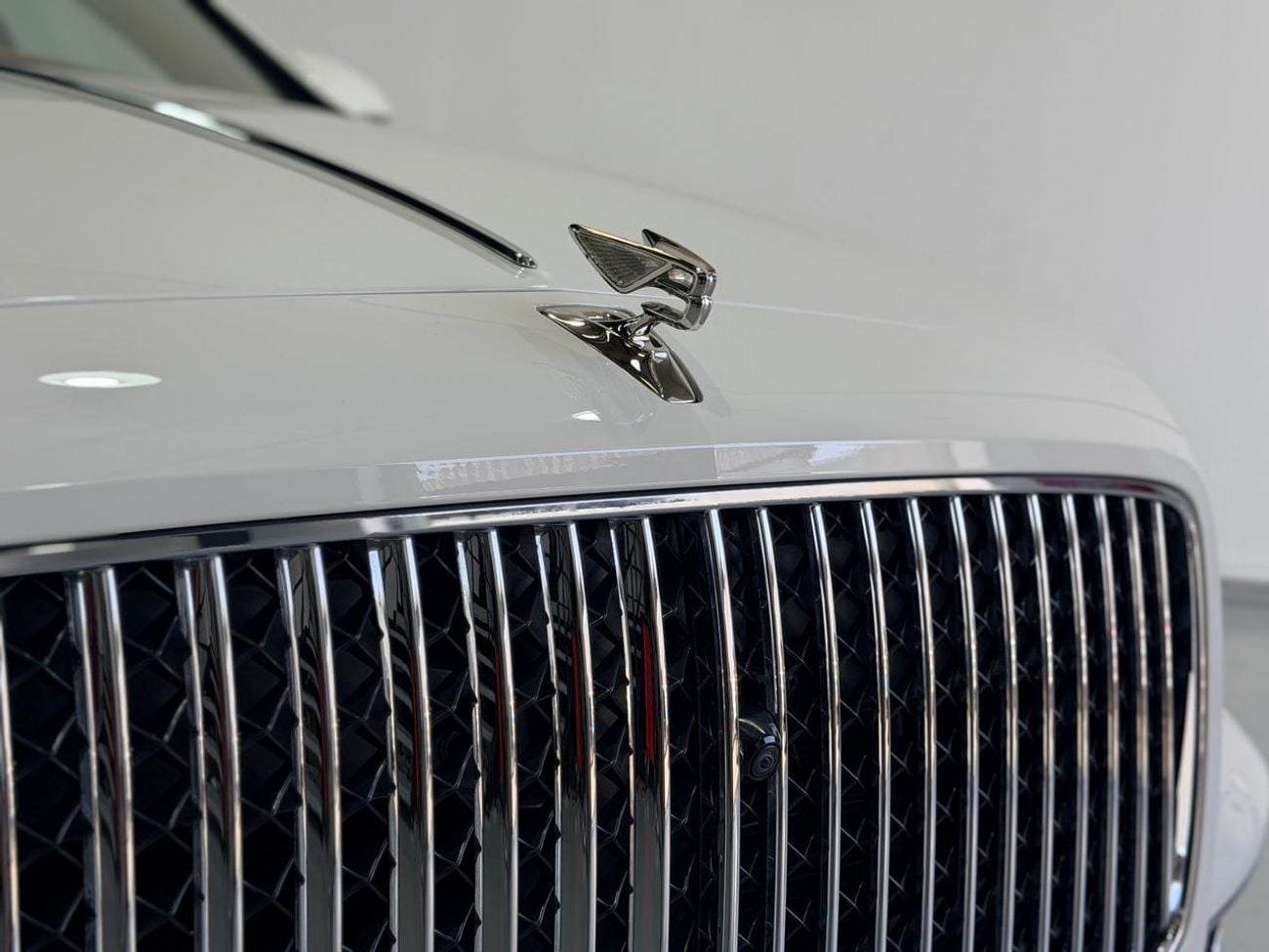 بنتلي فلاينج سبور 4.0T V8