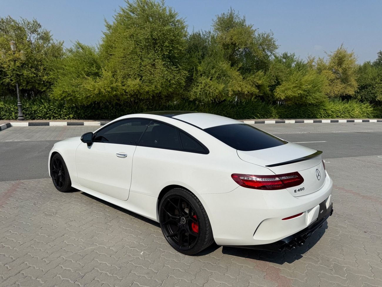 مرسيدس بنز E450 كوبيه