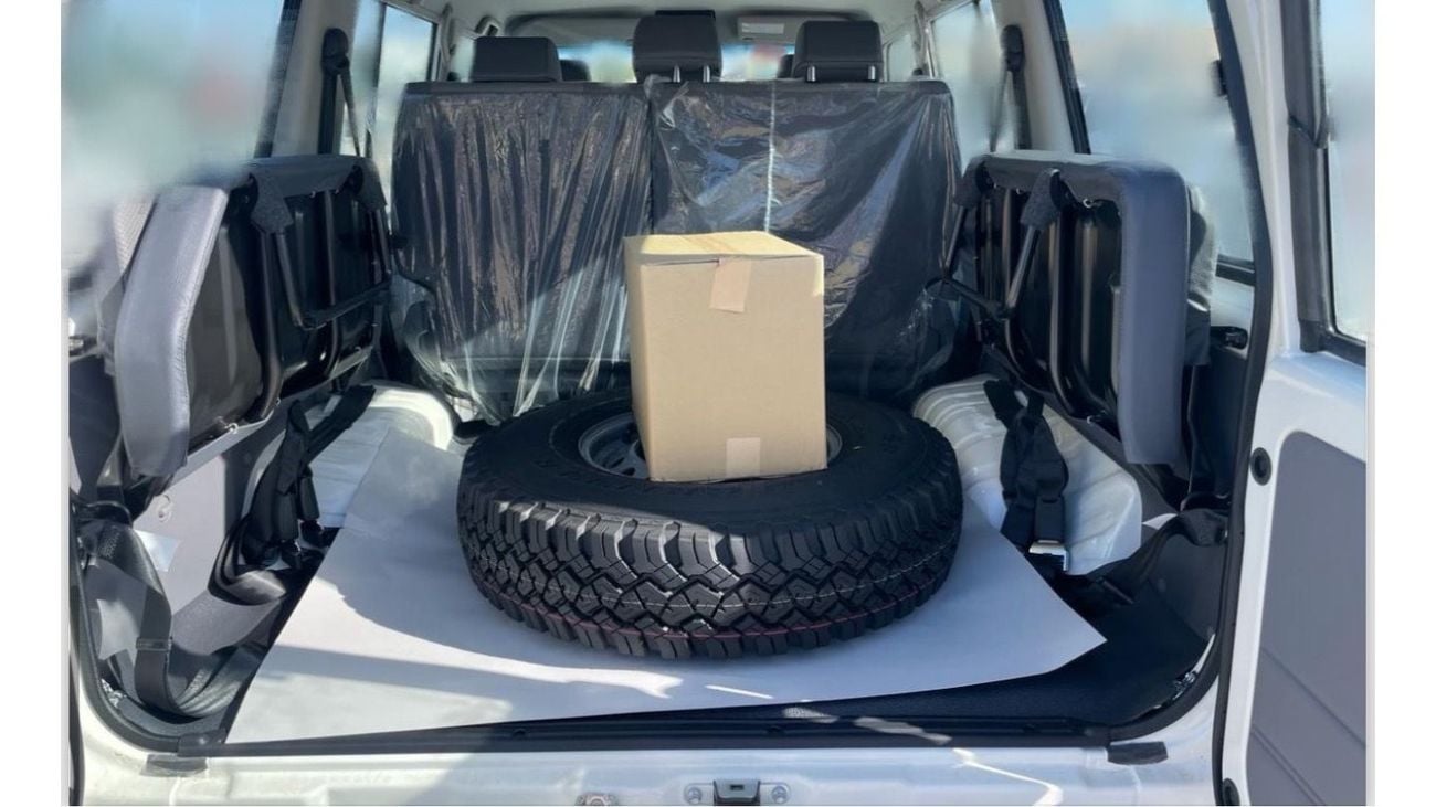 Toyota Land Cruiser 70 TOYOTA LAND CRUISER LC76 RHD NEW SHAPE 4.2 L 2024