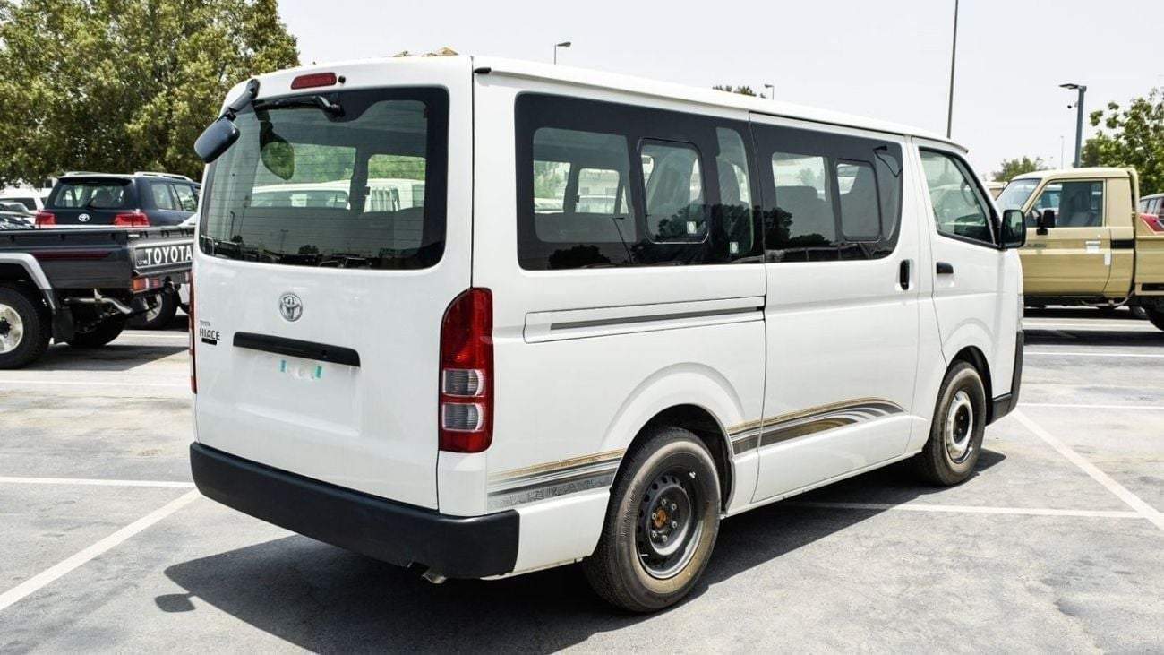 تويوتا هاياس Old Shape - ECTP2M002 - 2025 Toyota Hiace Passenger Van Old Shape - 2.5L Diesel Manual