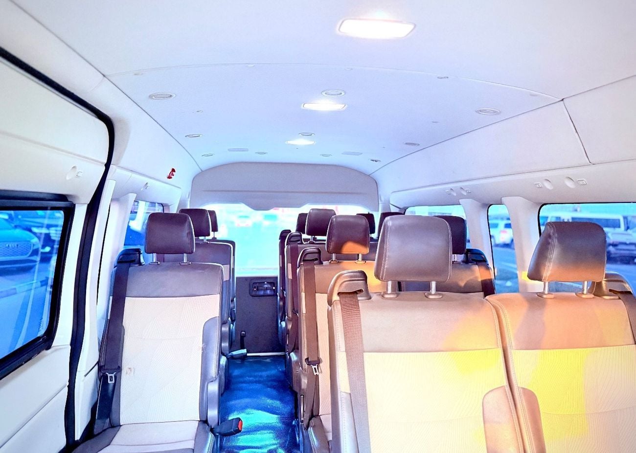 Toyota Hiace GL 2020 DLS -High Roof Commuter 2.8L M/T Full Option Very Clean And Perfect Condition