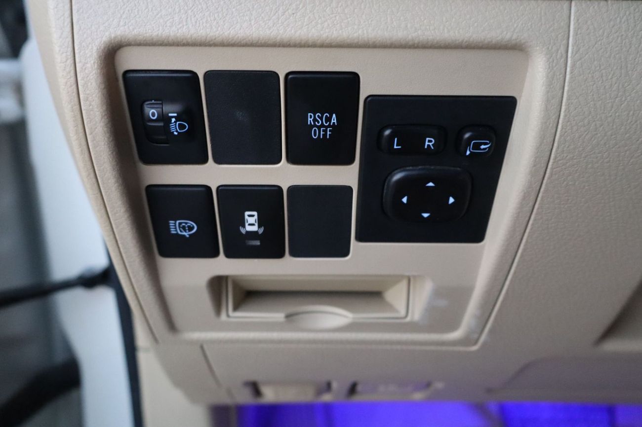 Toyota Land Cruiser GXR 4.0L (271 HP) 4WD