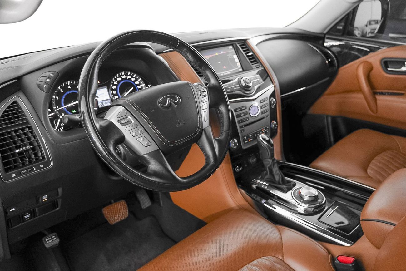 إنفينيتي QX80 Luxe 7st 5.6L