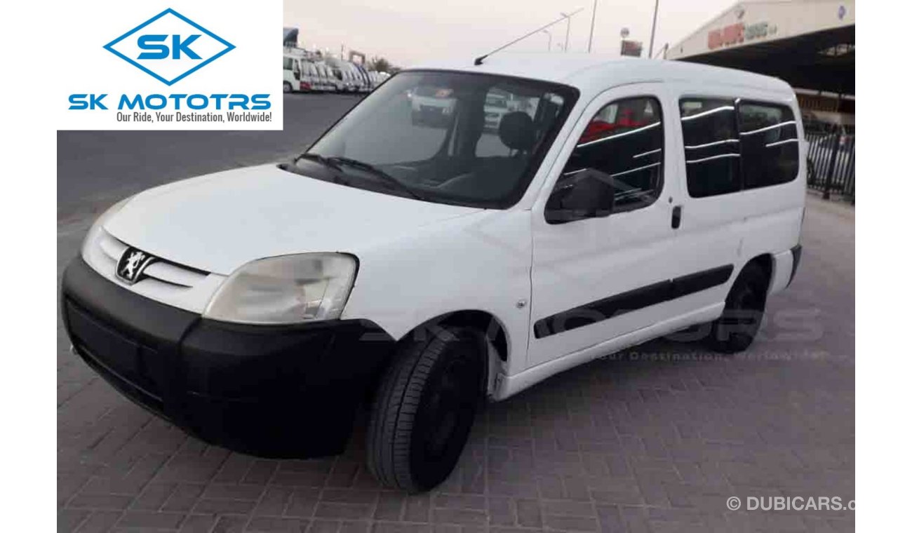 بيجو بارتنر 1.6L, 15" Tyres, Xenon Headlights, 7 Seats, Airbags, Manual Gear Box, Front A/C (LOT # 970)