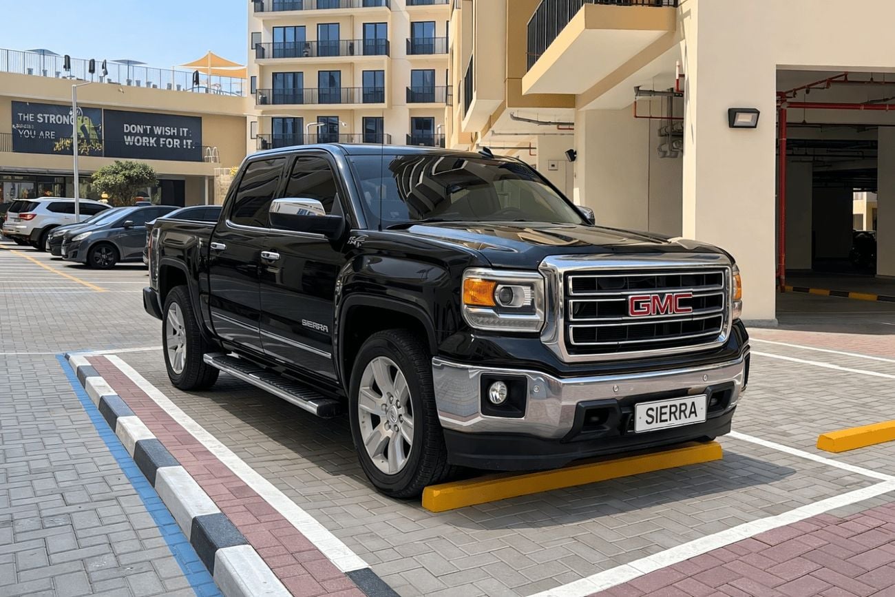 GMC Sierra 1500 SLT 5.3L Double Cab Utility 2015 GMC Sierra 1500 SLT 5.3 V8 | 1 Owner | Full Option | Passing T