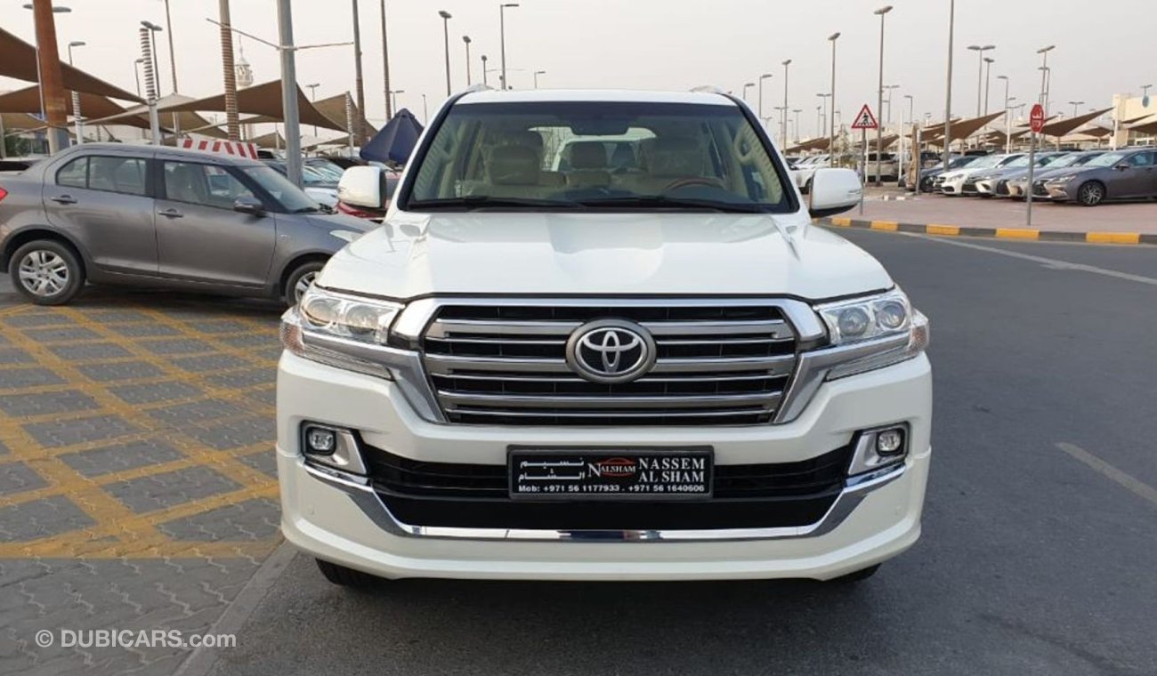 Toyota Land Cruiser TOYOTA LAND CRUISER 2017 V6 GCC