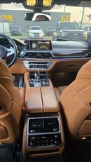 BMW 750Li Luxury 4.4L (443 HP)