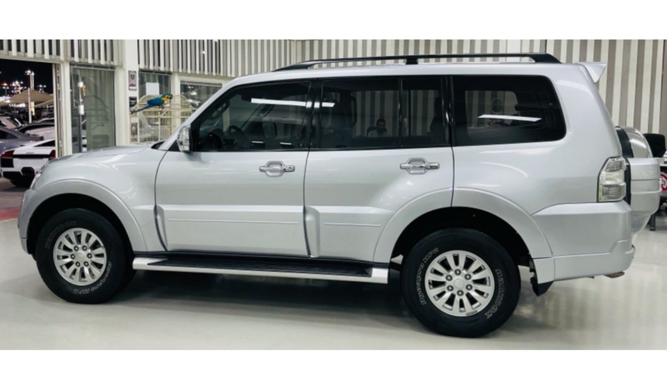 Mitsubishi Pajero GCC .. Low Mileage .. Original Paint .. GLS .. Perfect Condition