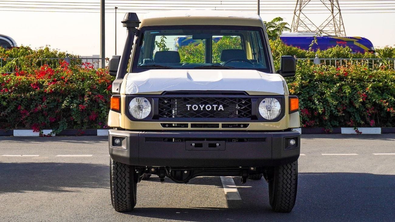 Toyota Land Cruiser 70 LC 78 HARDTOP 4.0L AT ECTAGR019 - 2026 Toyota LC78 3 Doors Hardtop - 4.0L Petrol Auto Beige - With Snorkel