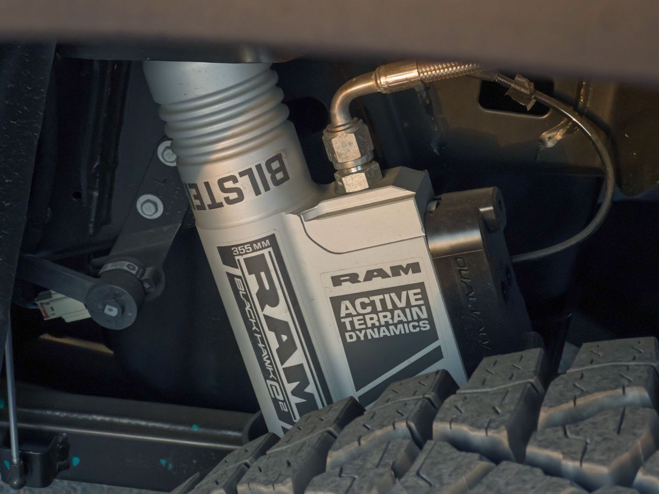 رام 1500 EXPORT PRICE - RAM RHO 3.0L TT HO - Silver (FULL OPTION)