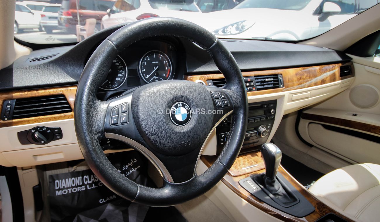 بي أم دبليو 325 i