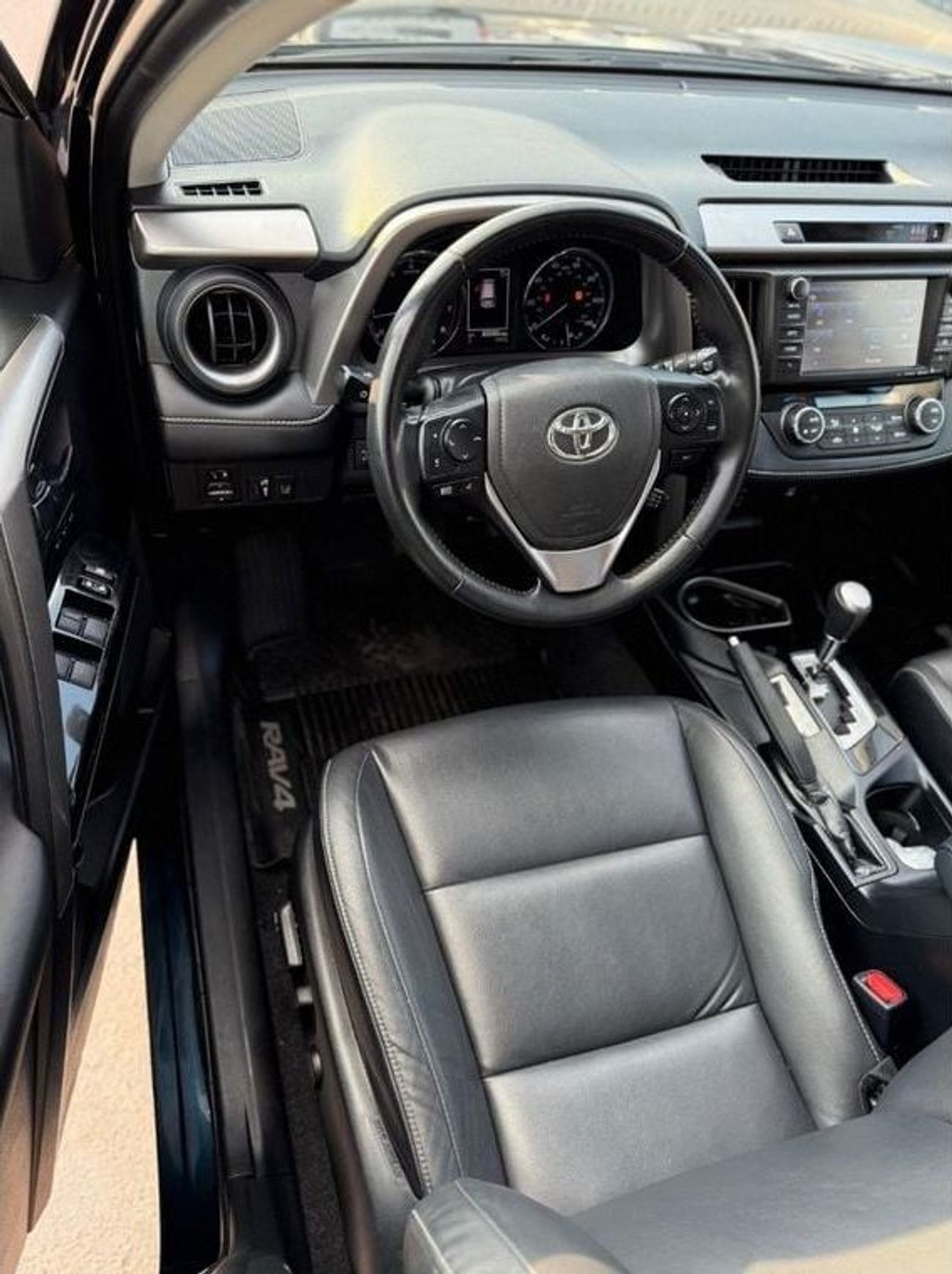 تويوتا راف ٤ Limited Full Option