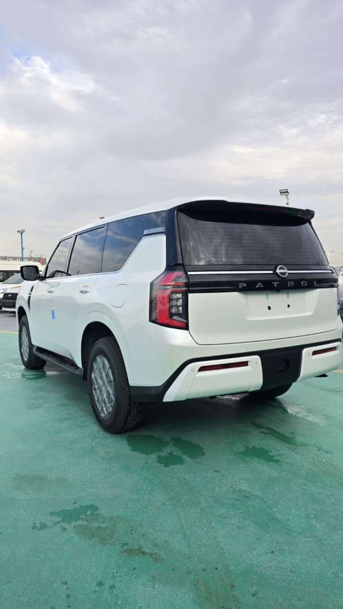 نيسان باترول XE 3.8L