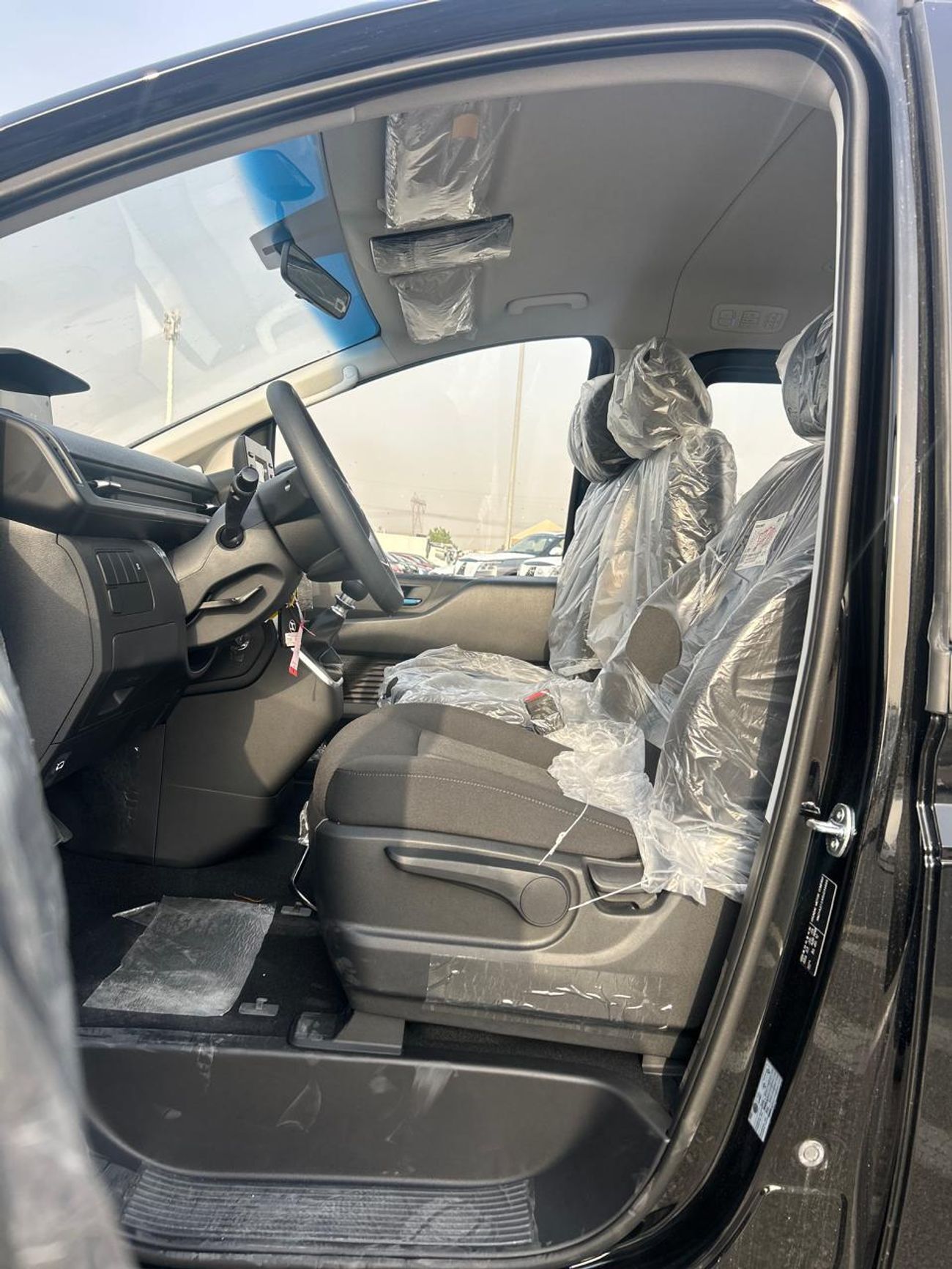 Hyundai Staria Hyundai Staria 2.2l CRDI 11 Seat Fwd Manual Transmission