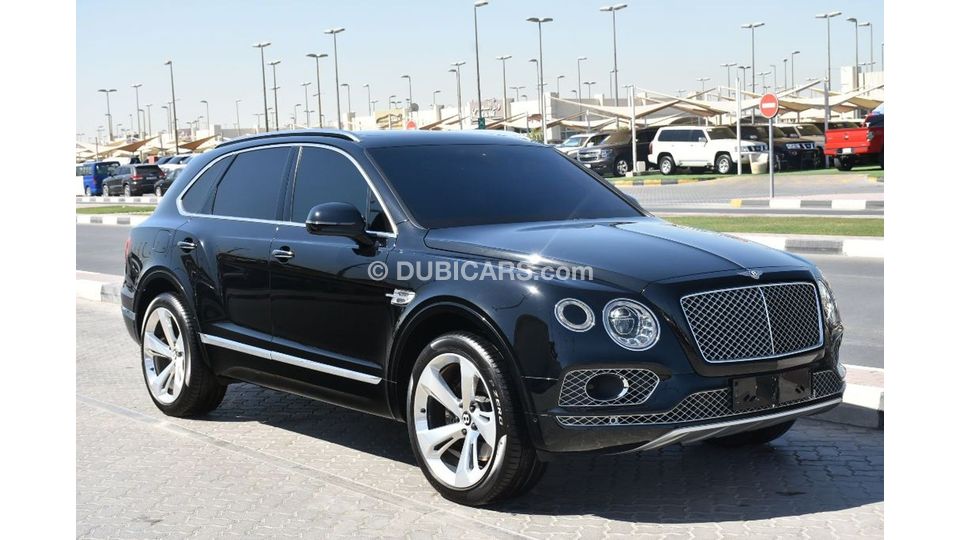 Used BENTLEY BENTAYGA V12 MODEL 2017 2017 for sale in Dubai 366490