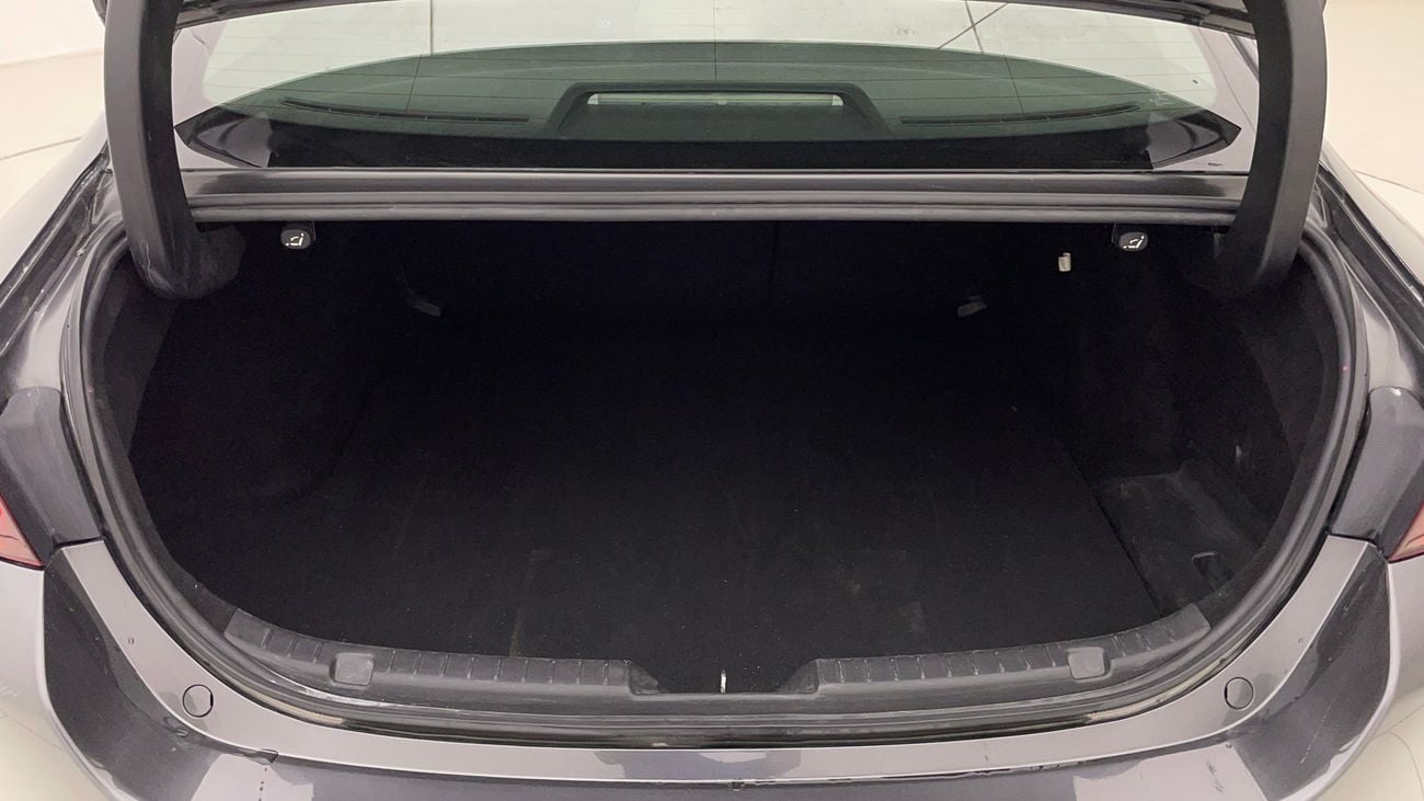 مازدا 3 SELECT 2 | بدون دفعة مقدمة | اختبار القيادة في المنزل