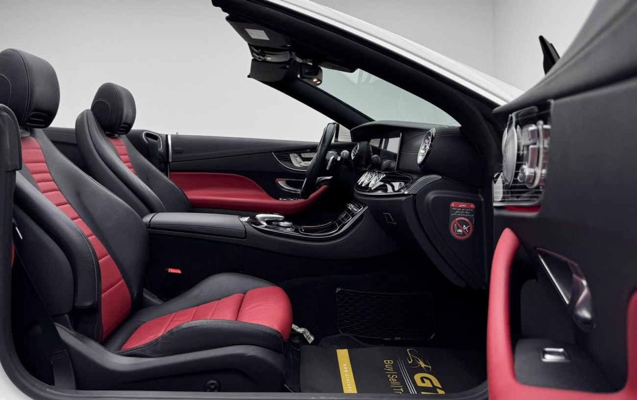 مرسيدس بنز E 200 كوبيه 2018 Mercedes Benz E200 Cabriolet, Full Service History, Fully Loaded, Excellent Condition, GCC