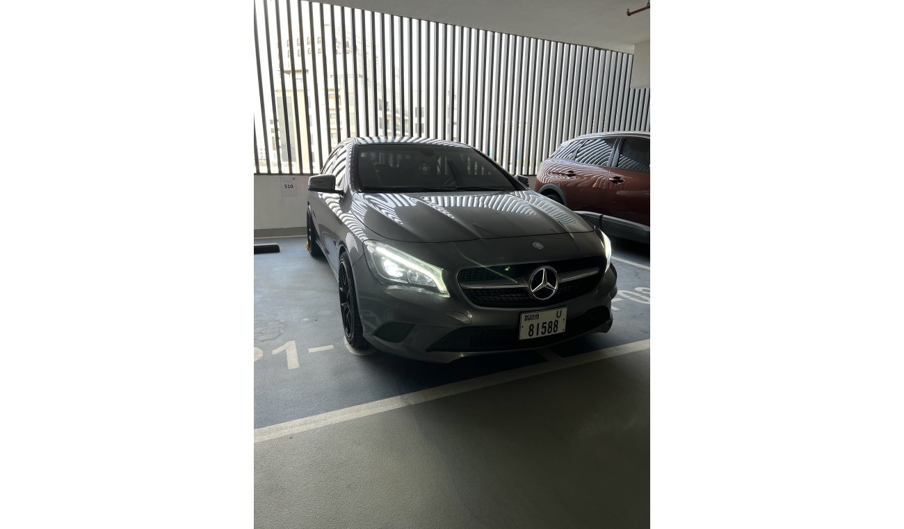 Mercedes-Benz CLA 250