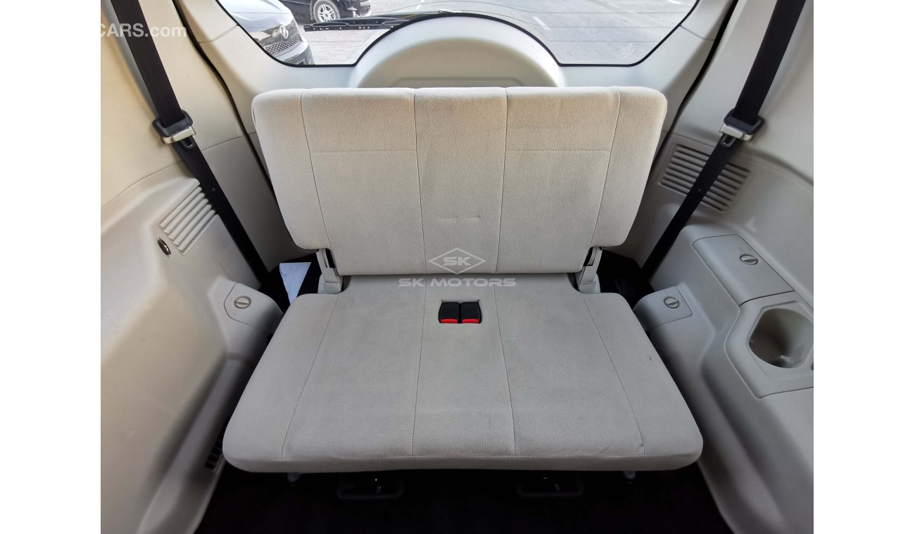 ميتسوبيشي باجيرو 3.5L, 16" Rims, Rear Parking Sensor, Front and Rear A/C, Fabric Seats, DVD, 4WD, AUX-USB (LOT # 863)