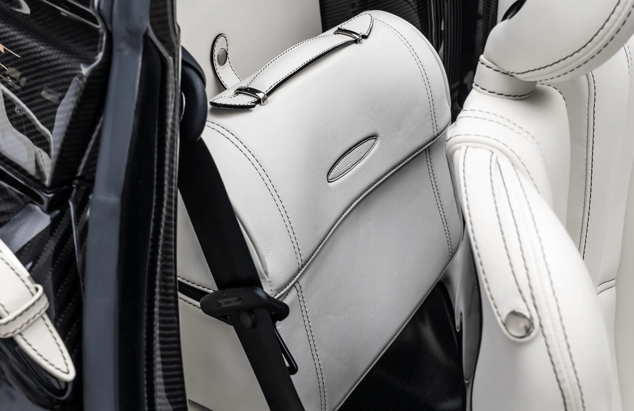 باغاني هوايرا 6.0L V-12 Twin-Turbocharged Engine