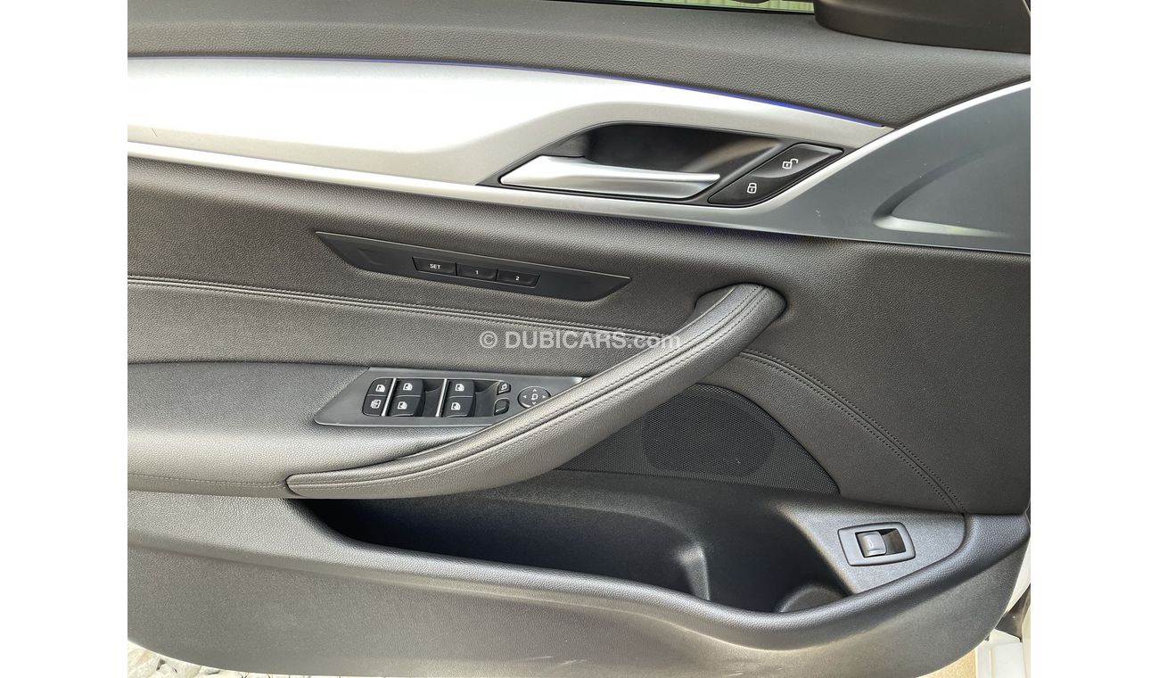 بي أم دبليو 520i 2000