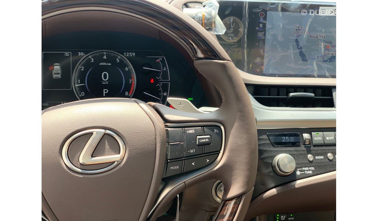 Lexus ES350 MID OPTION 2021 PANORAMIC / BLINDSPOT/ NAVIGATION ( RAMDAN OFFERS ) PRODUCTION 2021